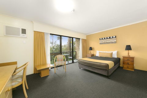 Mt Ommaney Hotel Apartments - Sydney 4u 1
