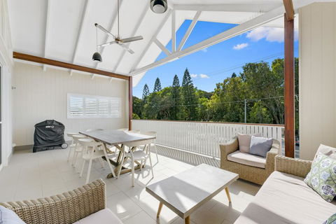 Mudjimba Island Beach House - Sydney 4u 3