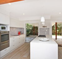 Mudjimba Sands Mudjimba Pet Friendly BOND 500 LINEN INCLUDED WIFI - Sydney 4u