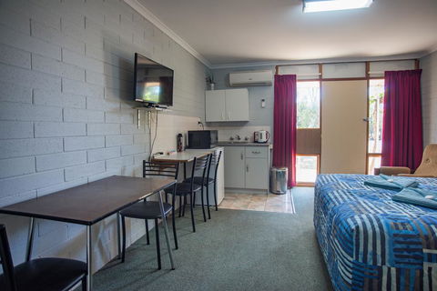 Murray Bridge Motor Inn - Sydney 4u 2