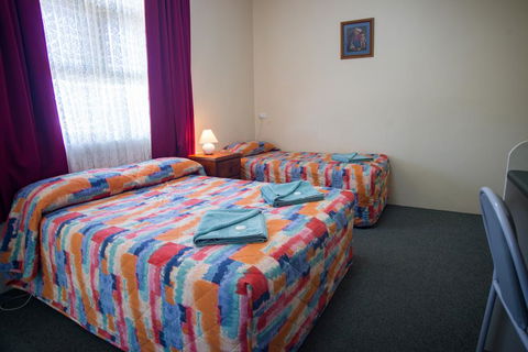 Murray Bridge Motor Inn - Sydney 4u 1