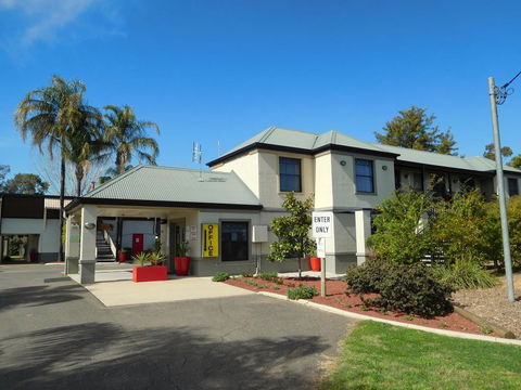 Narrabri Motel And Caravan Park - Sydney 4u 2