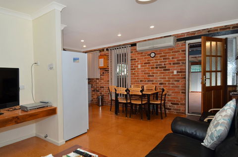 Albany Beachside Accommodation - Sydney 4u 10