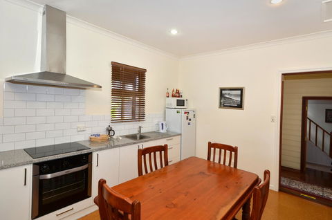 Albany Beachside Accommodation - Sydney 4u 9