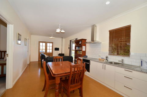 Albany Beachside Accommodation - Sydney 4u 11