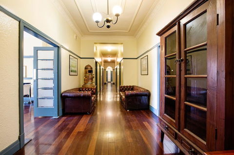 Captain Stirling Hotel - Sydney 4u 22