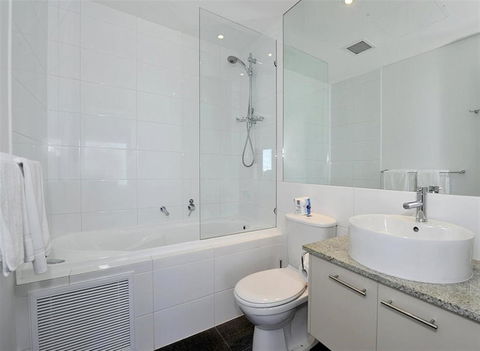 Nautica Residences Mandurah - Sydney 4u 9
