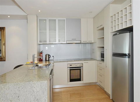 Nautica Residences Mandurah - Sydney 4u 18
