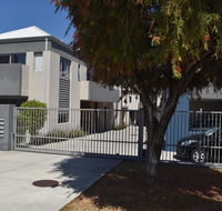 Central Executive Townhouse - Sydney 4u