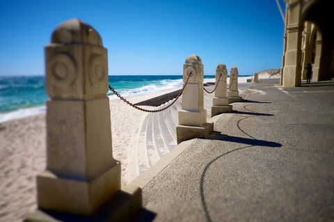 Cottesloe Artist's Beach Retreat - Sydney 4u 24