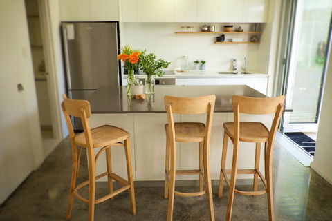 Cottesloe Artist's Beach Retreat - Sydney 4u 30