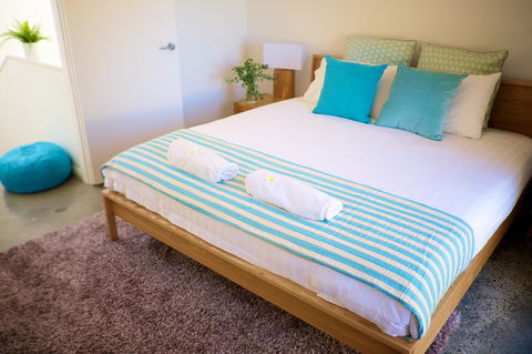 Cottesloe Artist's Beach Retreat - Sydney 4u 13