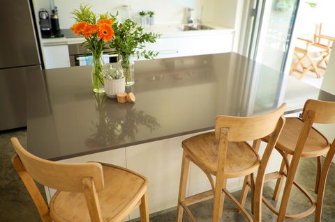 Cottesloe Artist's Beach Retreat - Sydney 4u 18