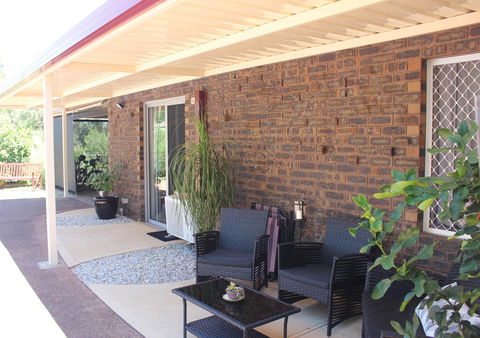 Jacaranda Hideaway Bed & Breakfast - Sydney 4u 12