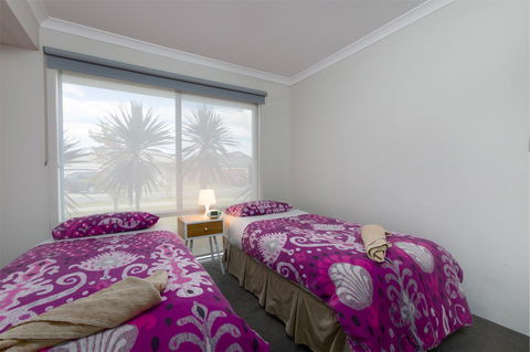 Rainbow Dream House - Sydney 4u 13