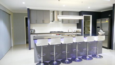 Rainbow Dream House - Sydney 4u 2