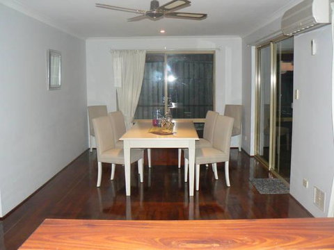 Beach Place @ Leeman - Accommodation Sydney 6