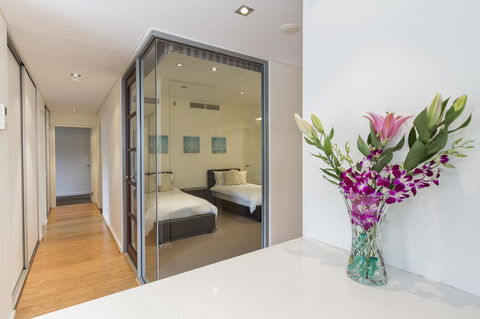 Gallery Serviced Apartments - Accommodation Sydney 10