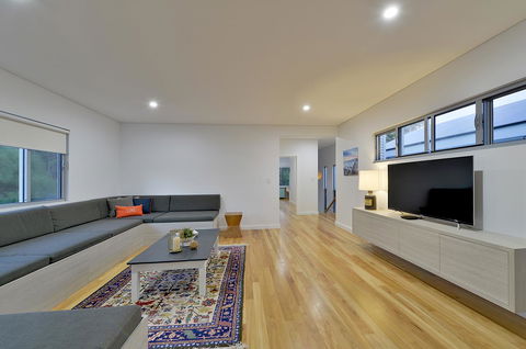 Sandpiper Retreat - Accommodation Sydney 24