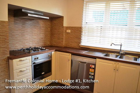 Fremantle Colonial Home - Sydney 4u 41