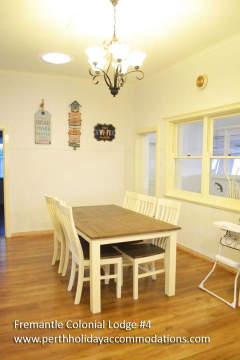 Fremantle Colonial Home - Sydney 4u 2