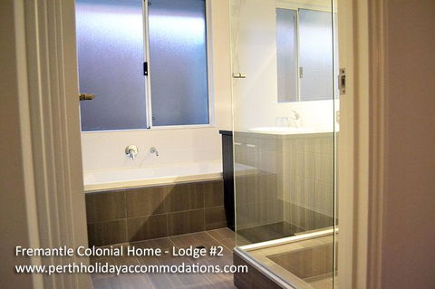 Fremantle Colonial Home - Sydney 4u 8
