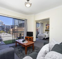 Oversized Eastend sleeps 6 Free PARKINGPOOL WIFI - Sydney 4u