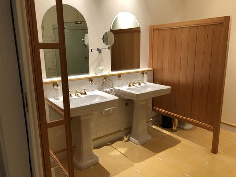 Caves Road Guest Houses - Accommodation Sydney 5