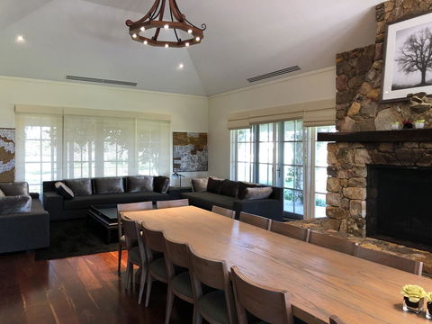 Caves Road Guest Houses - Accommodation Sydney 12