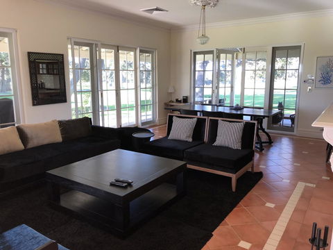 Caves Road Guest Houses - Accommodation Sydney 0