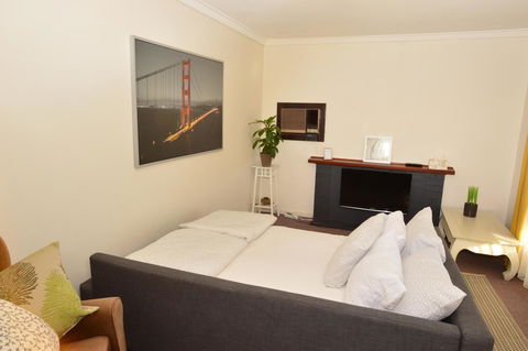 Midgard Cottage - Great Location & Close To Airport - Sydney 4u 12