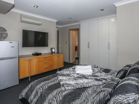 New York On King - Sydney 4u 4