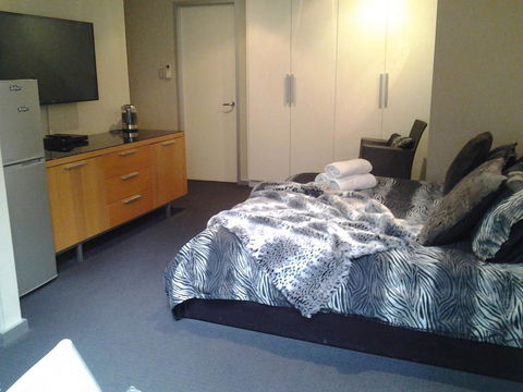 New York On King - Sydney 4u 20
