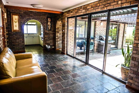 Geraldton Holliday Villas - Sydney 4u 11
