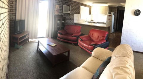 Geraldton Holliday Villas - Sydney 4u 15