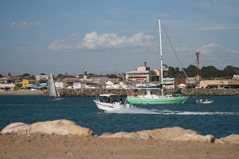 Geraldton Holliday Villas - Sydney 4u 0