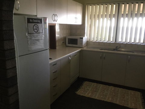 Geraldton Holliday Villas - Sydney 4u 32