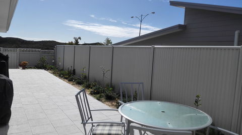 Alkimos Beach Cottage - Sydney 4u 8