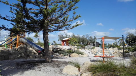 Alkimos Beach Cottage - Sydney 4u 14