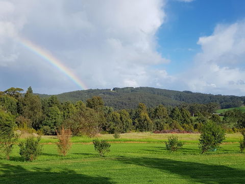 Karri Aura - Sydney 4u 5