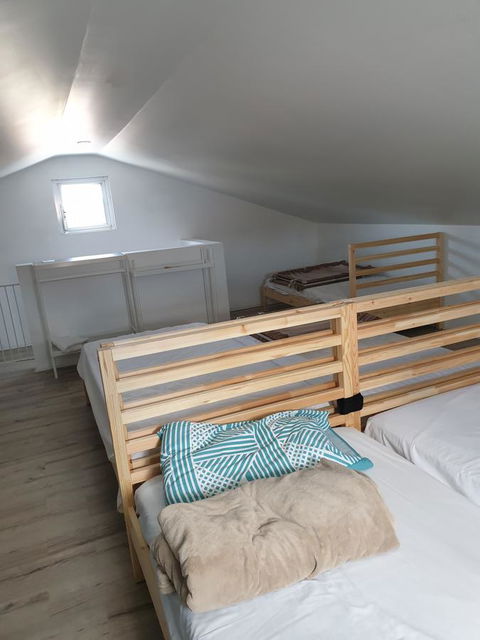 DIANELLA Budget Rooms Happy Place To Stay - Sydney 4u 4