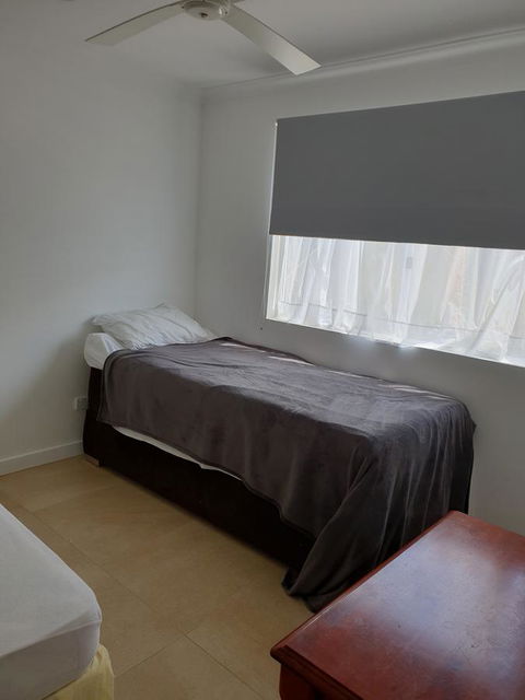 DIANELLA Budget Rooms Happy Place To Stay - Sydney 4u 2