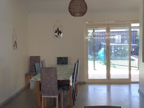 The Entertainer - Accommodation Sydney 12