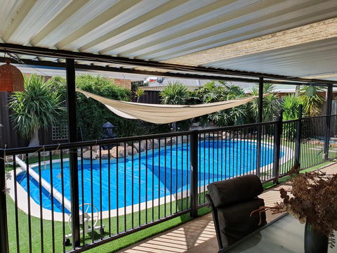 The Entertainer - Accommodation Sydney 2