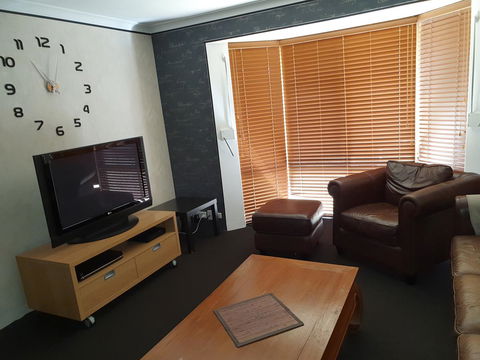 The Entertainer - Accommodation Sydney 22