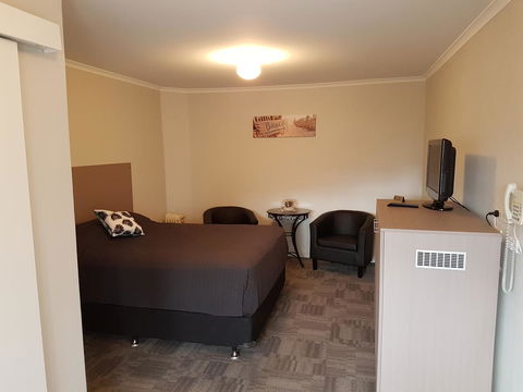 Mandurah Foreshore Motel - Sydney 4u 8