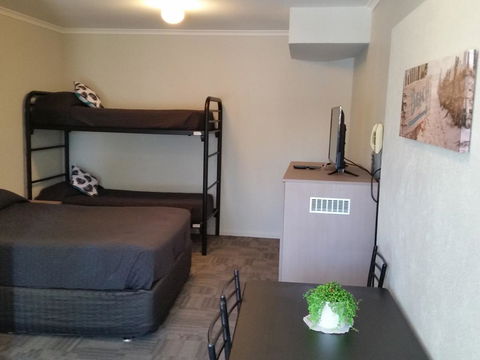 Mandurah Foreshore Motel - Sydney 4u 12
