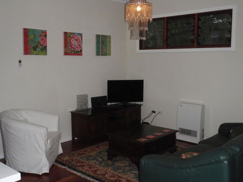 Gypsy Cottage - Sydney 4u 3