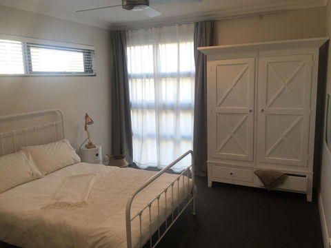 The Pool House - Fremantle - Sydney 4u 17