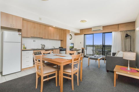 508 Stupendous Sunsets & Views Pool Gym Parking - Sydney 4u 11